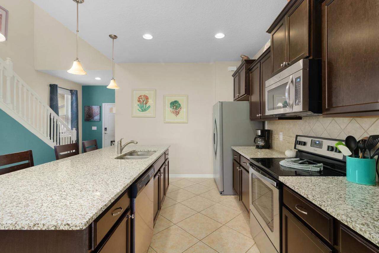 A Whole New World Villa Kissimmee Exterior photo