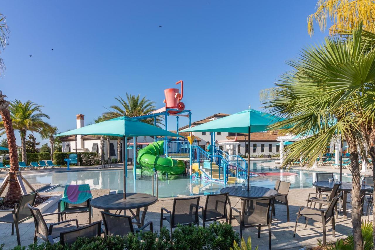 A Whole New World Villa Kissimmee Exterior photo
