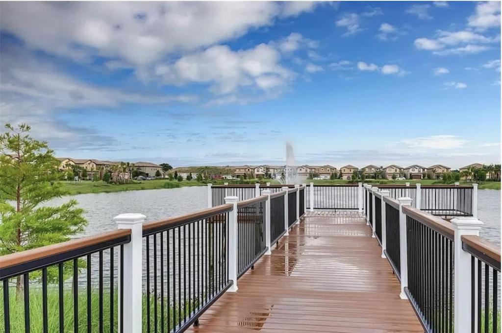 A Whole New World Villa Kissimmee Exterior photo